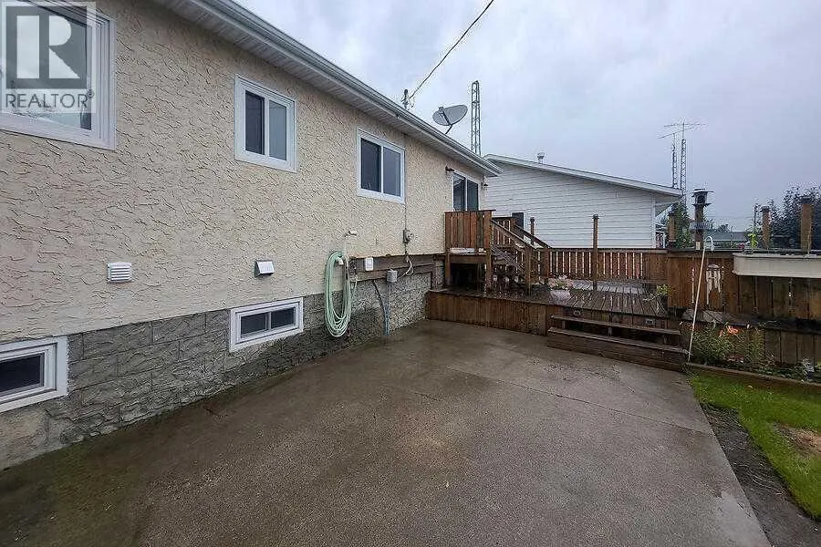 129 Young Crescent