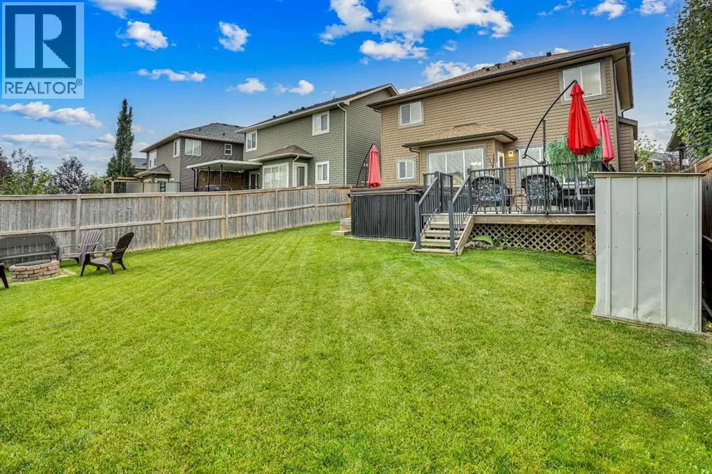 142 Luxstone View SW
