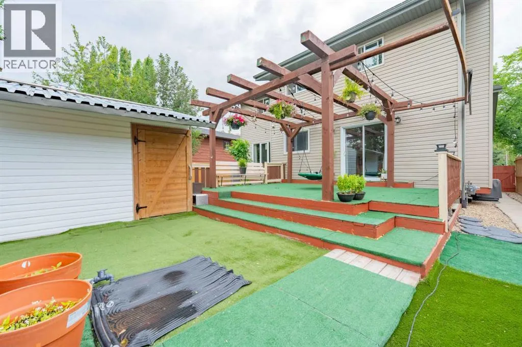 80 TAYLOR Way SE