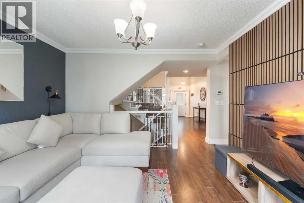 80 TAYLOR Way SE