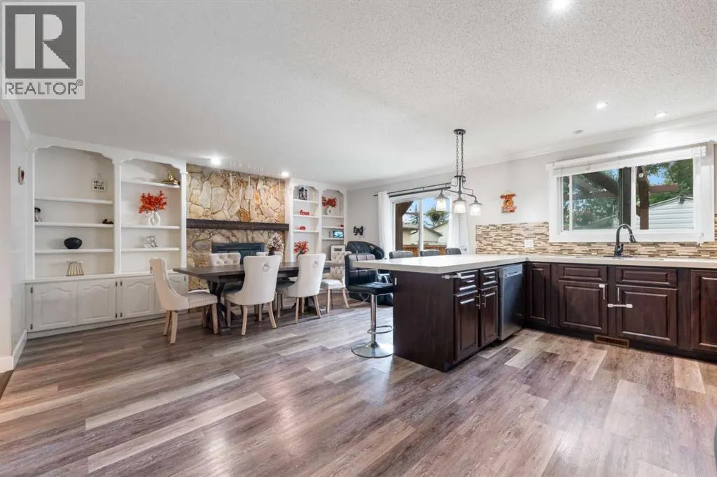80 TAYLOR Way SE