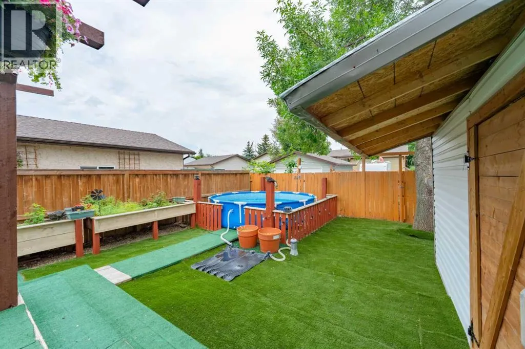 80 TAYLOR Way SE
