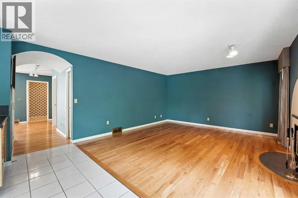 3 Varsity Ridge Terrace NW