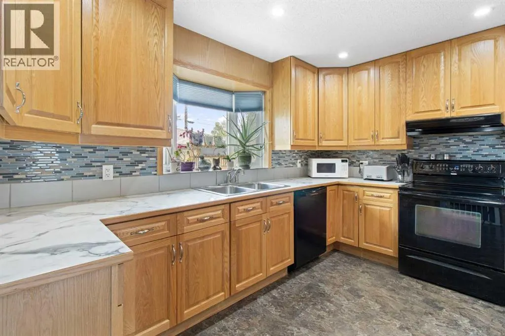 4147 Maryvale Drive NE