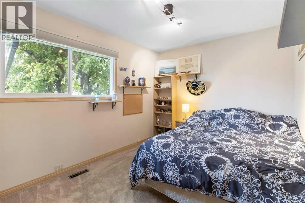 4147 Maryvale Drive NE