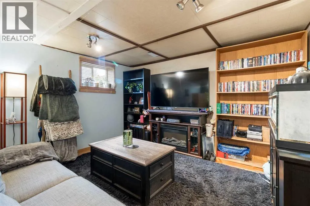 4147 Maryvale Drive NE