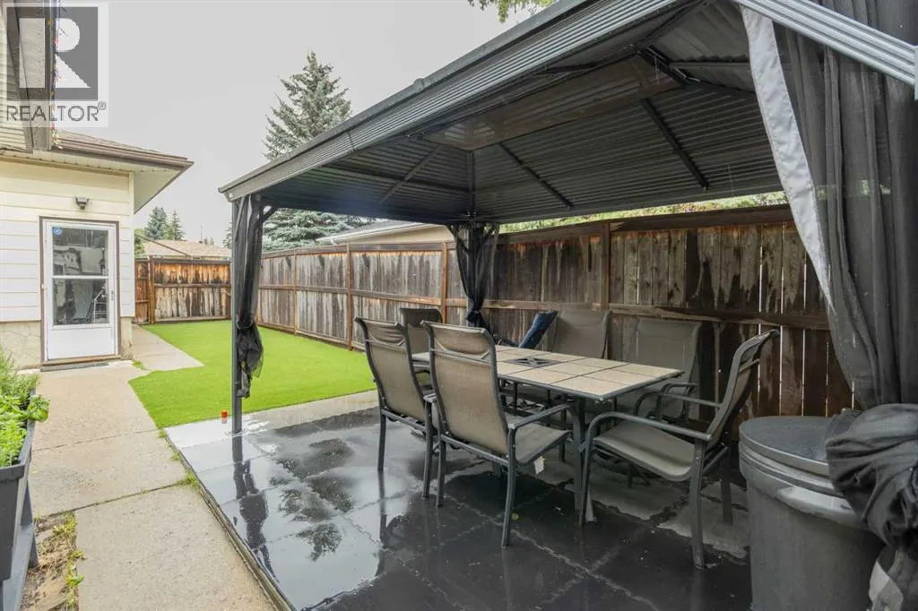 4147 Maryvale Drive NE