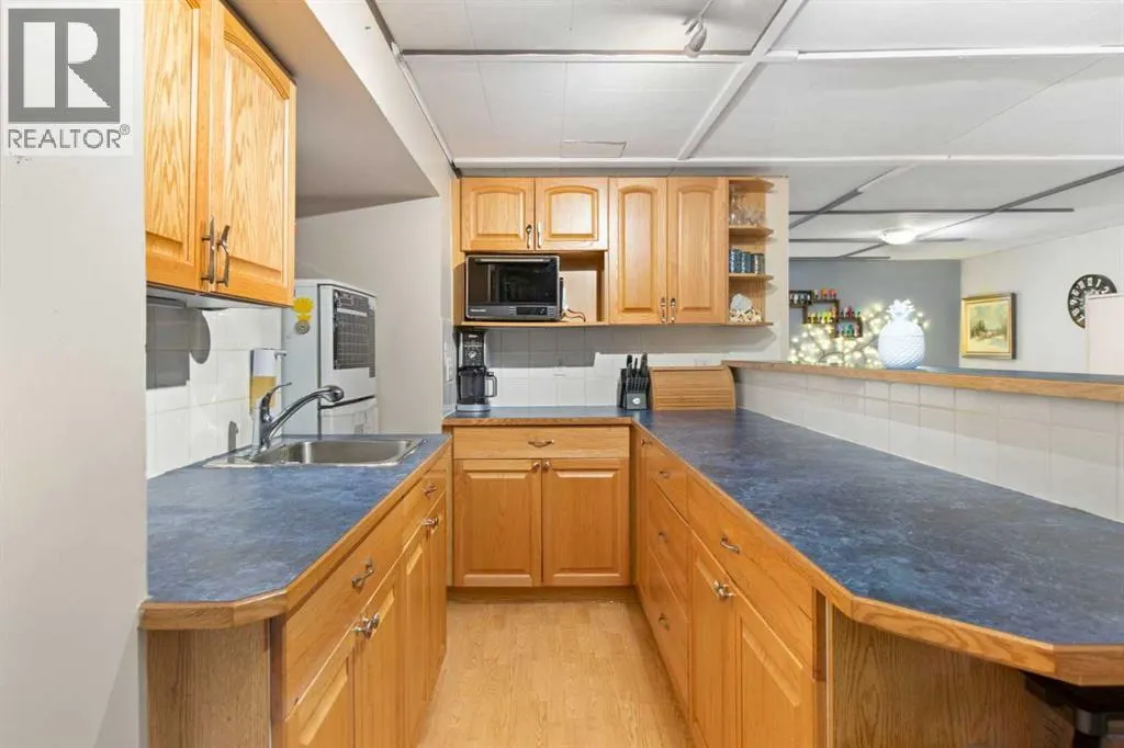 4147 Maryvale Drive NE