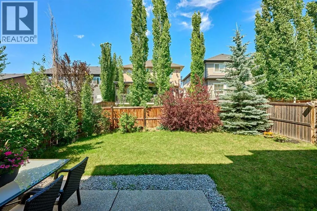 8 Aspen Stone Court SW