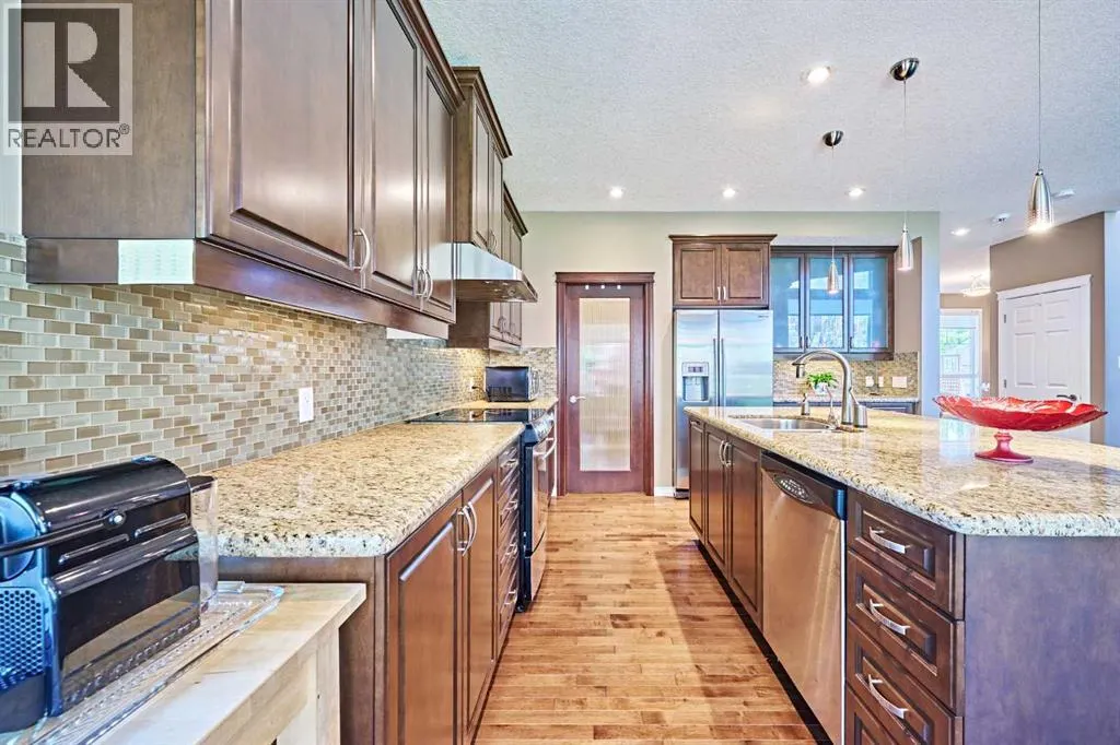 8 Aspen Stone Court SW