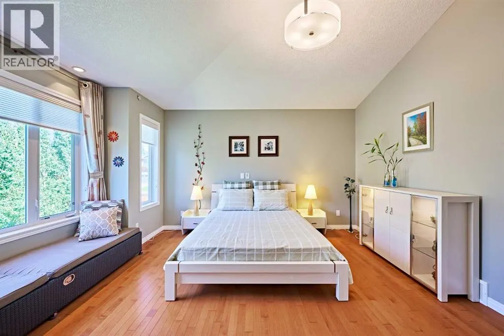 8 Aspen Stone Court SW