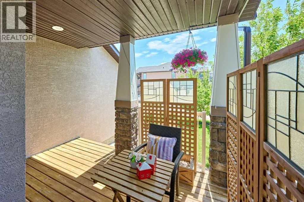 8 Aspen Stone Court SW