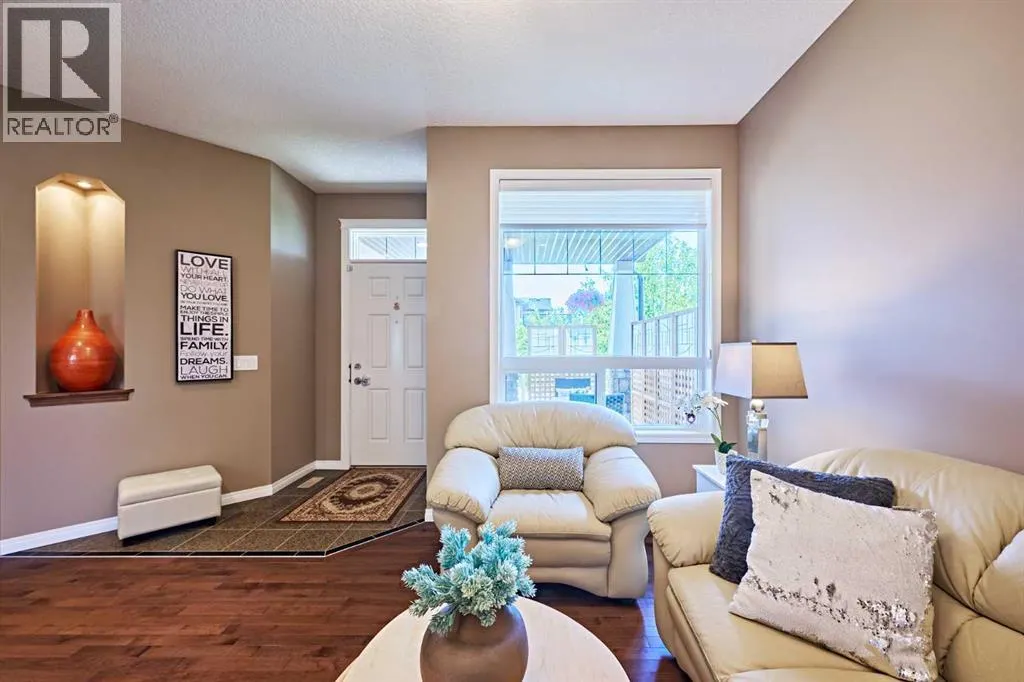 8 Aspen Stone Court SW
