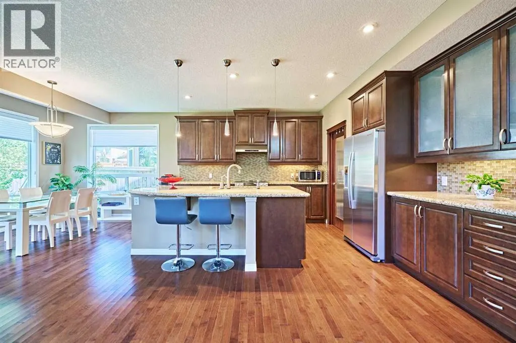 8 Aspen Stone Court SW