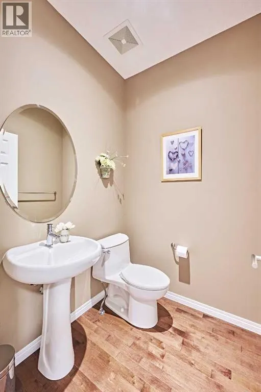 8 Aspen Stone Court SW
