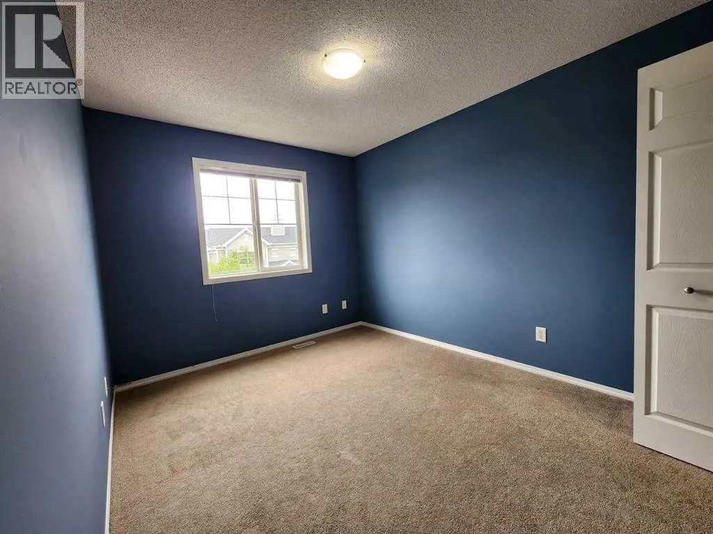 29 Country Village Gate NE
