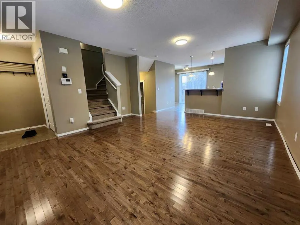 29 Country Village Gate NE