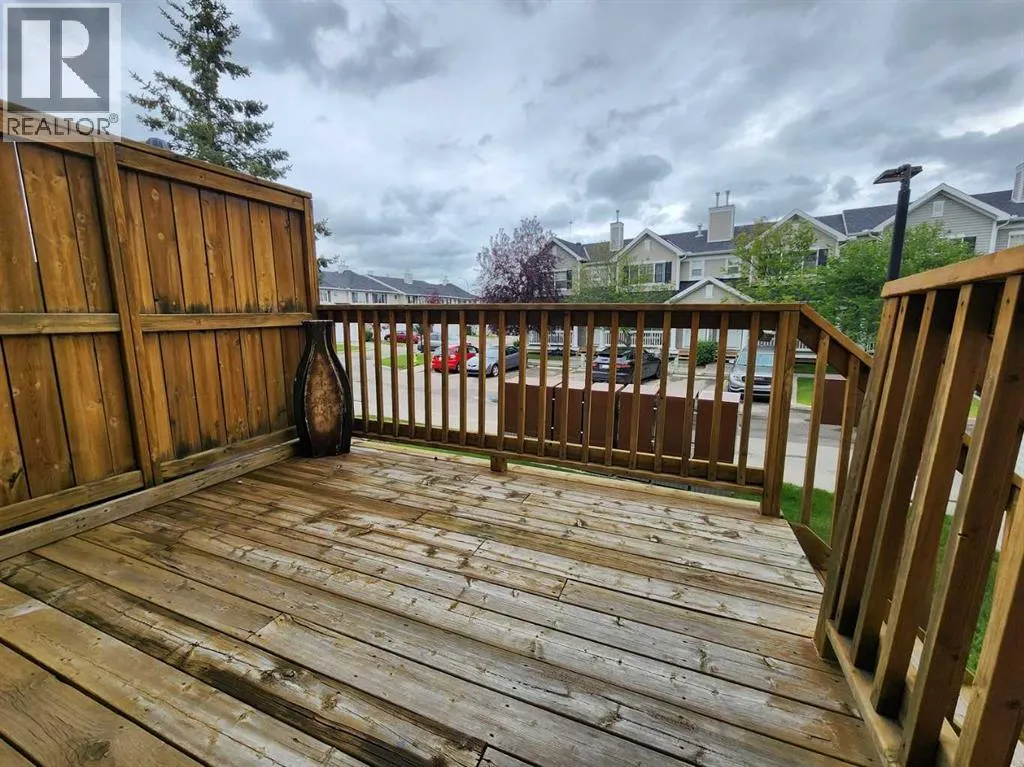 29 Country Village Gate NE