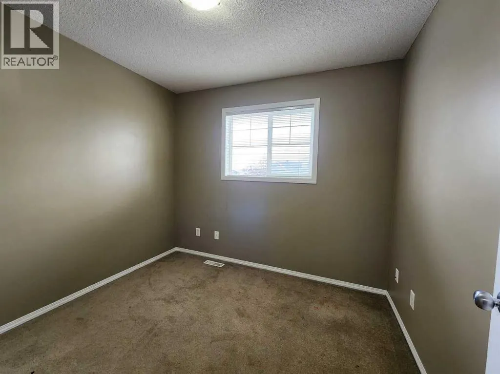 29 Country Village Gate NE
