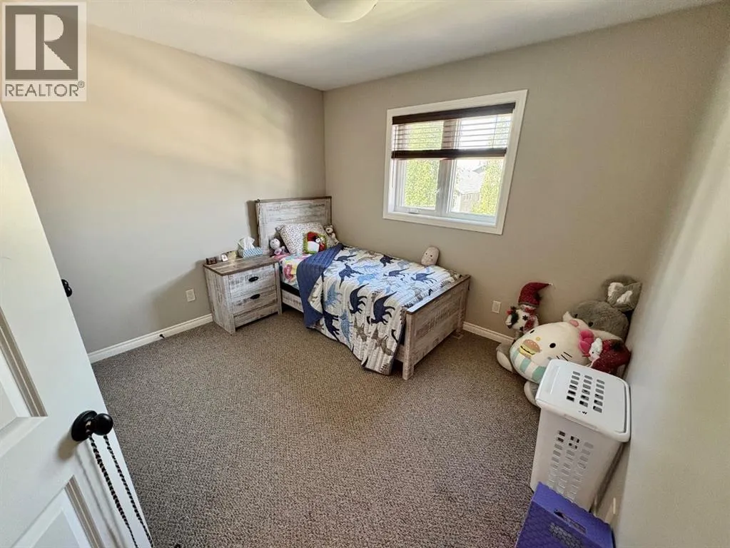 238 Viscount Drive SE