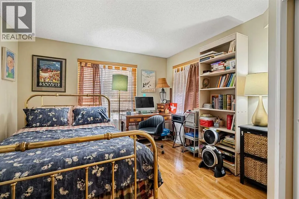 306, 25 Richard Place SW