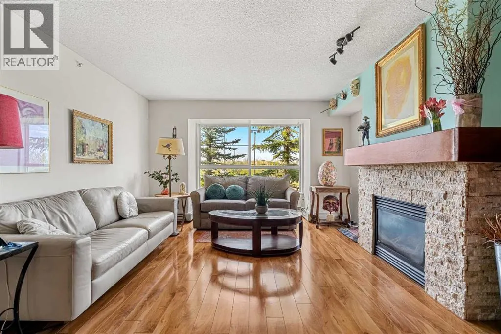 306, 25 Richard Place SW