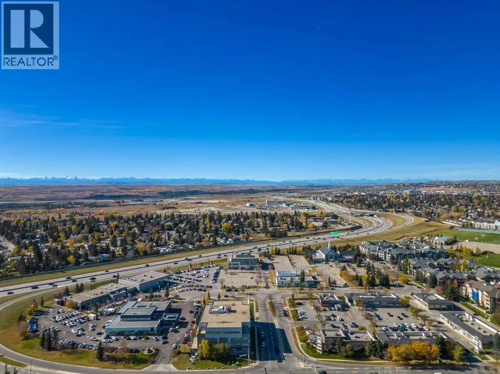 306, 25 Richard Place SW