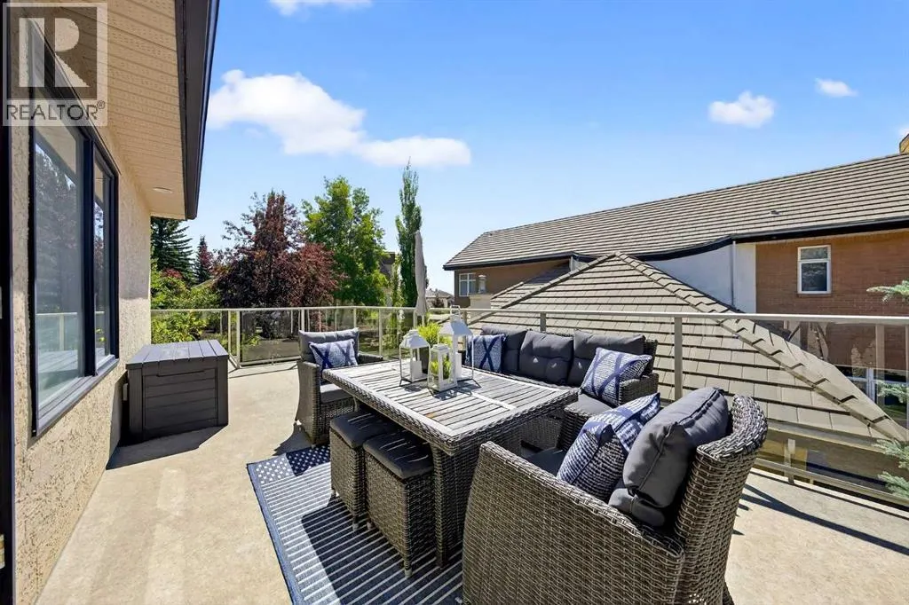 7 Signal Hill Terrace SW