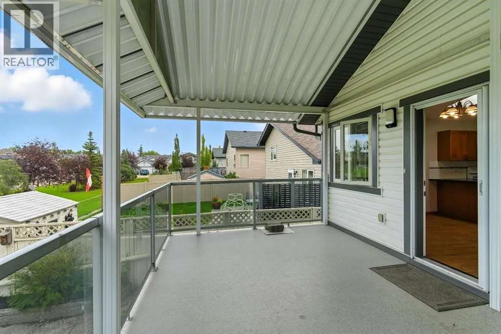18 Springs Crescent SE