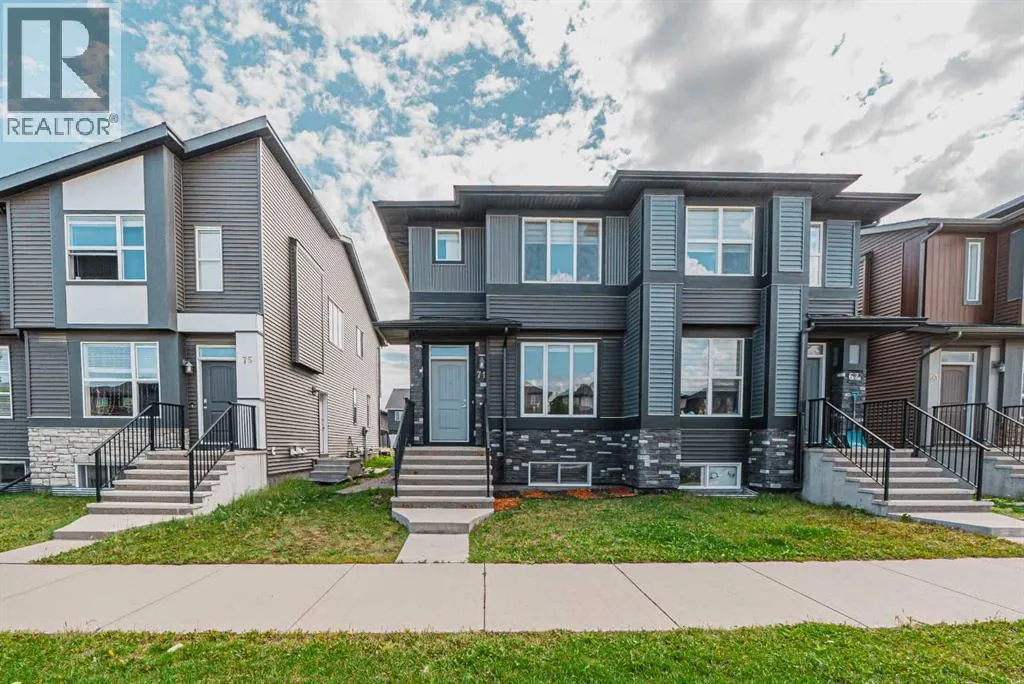 71 Cornerstone Avenue NE