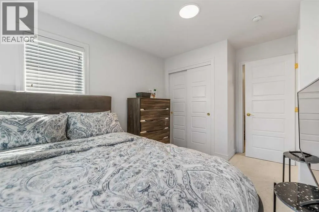 268 Seton Passage SE