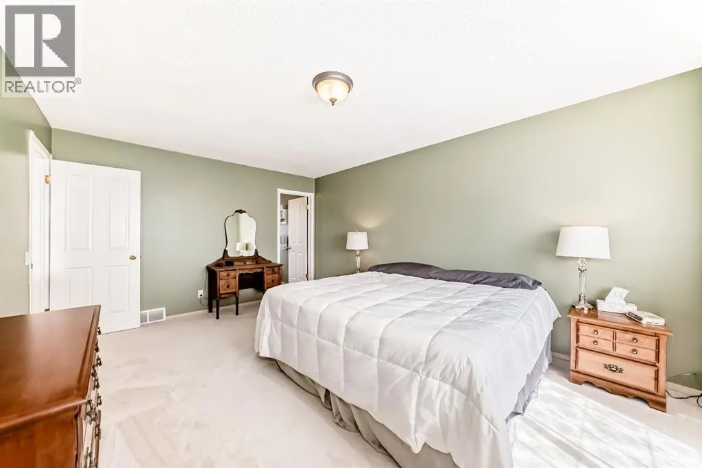 83 Gleneagles Close