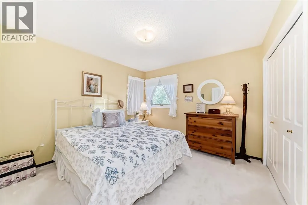 83 Gleneagles Close