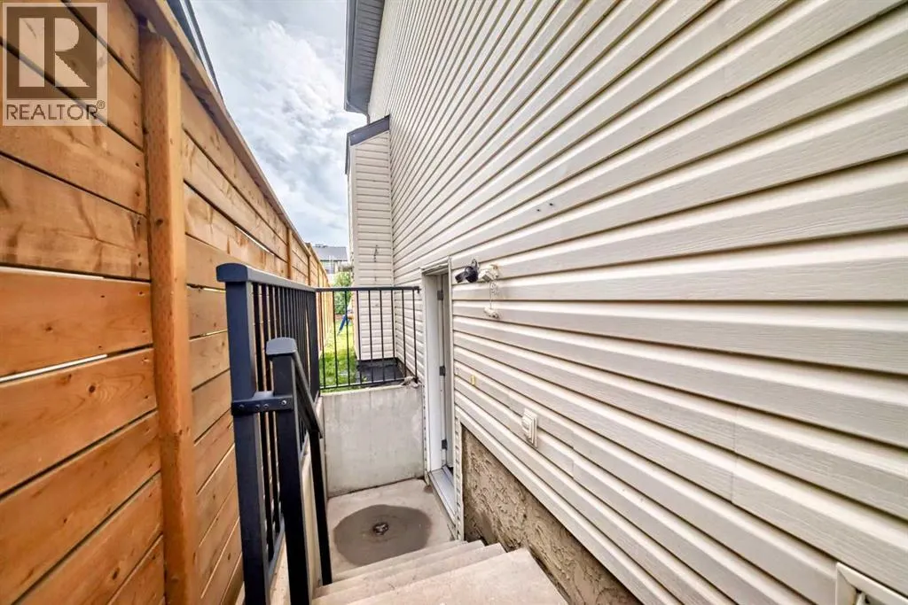 14 Skyview Ranch Street NE