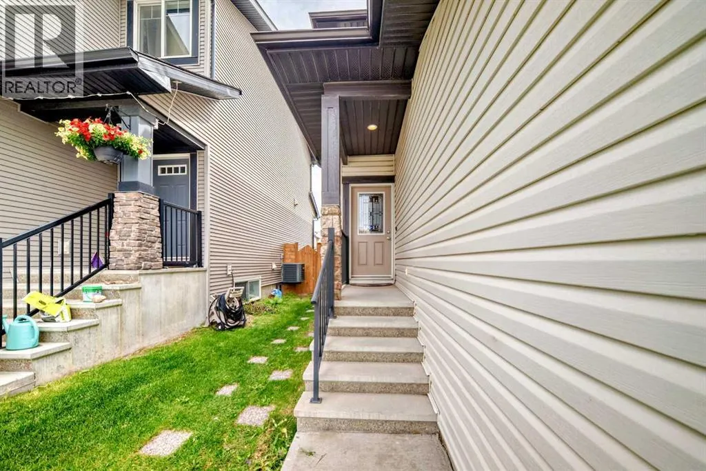 14 Skyview Ranch Street NE