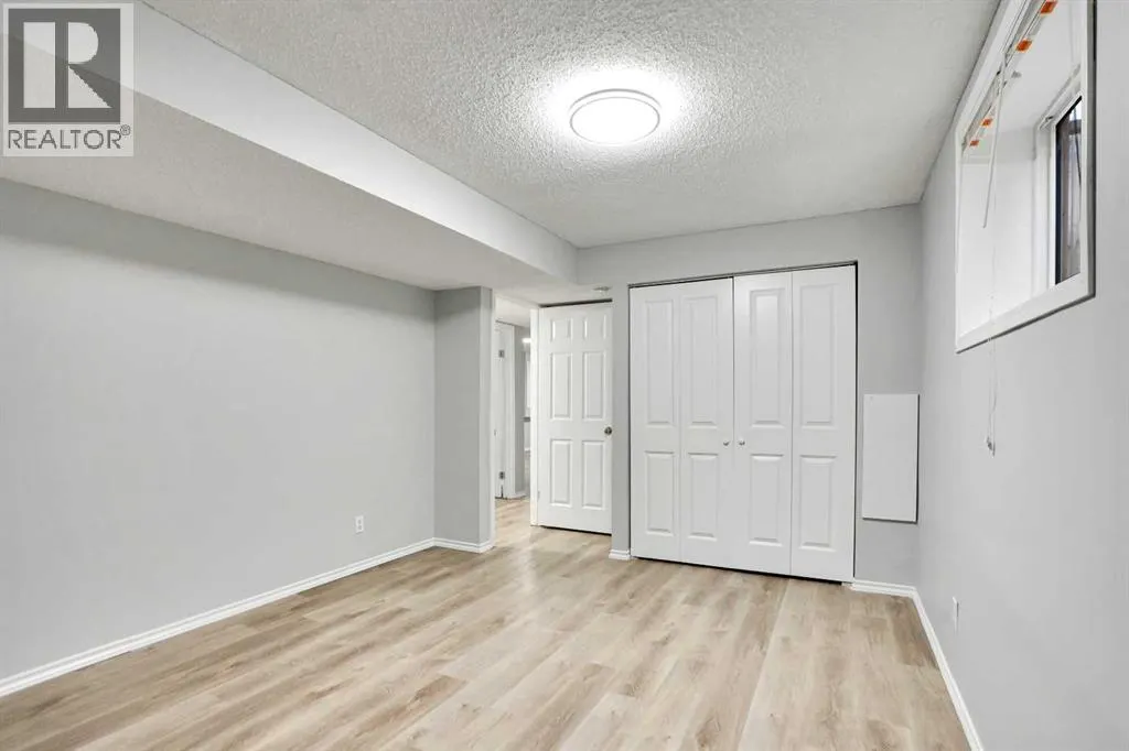 55 Tararidge Court NE