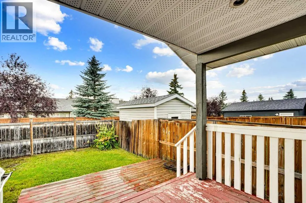 55 Tararidge Court NE