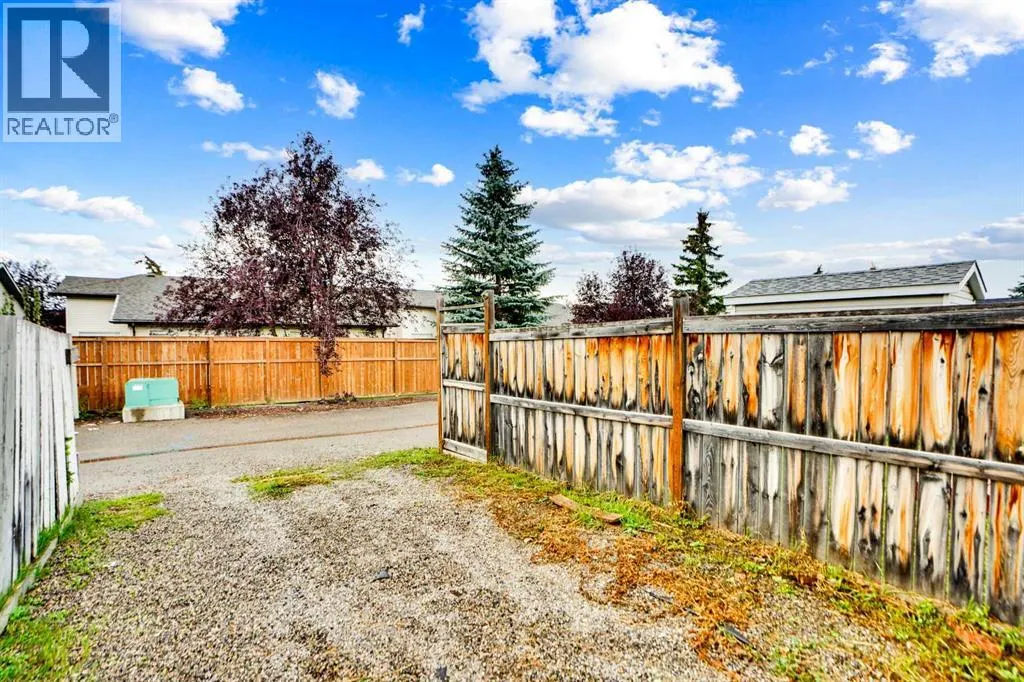 55 Tararidge Court NE