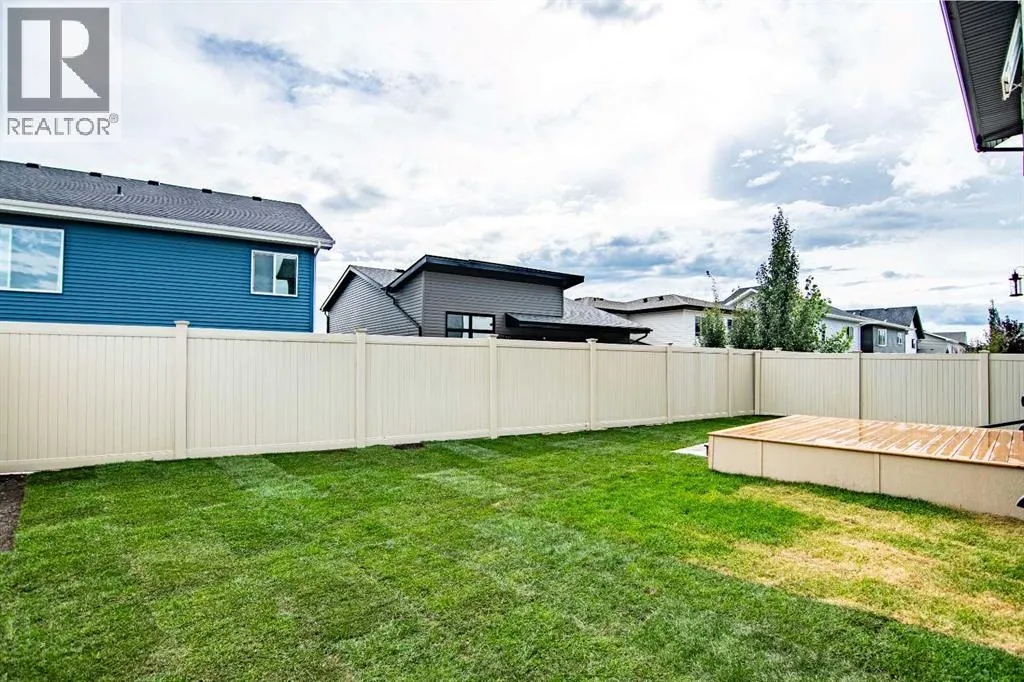 39 Eaton Crescent