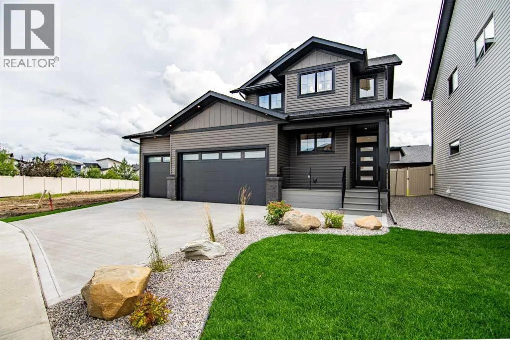 39 Eaton Crescent