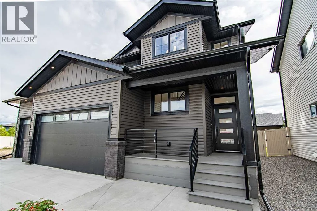 39 Eaton Crescent