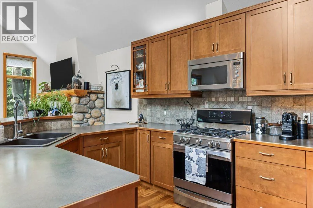 1121 Lawrence Grassi Ridge