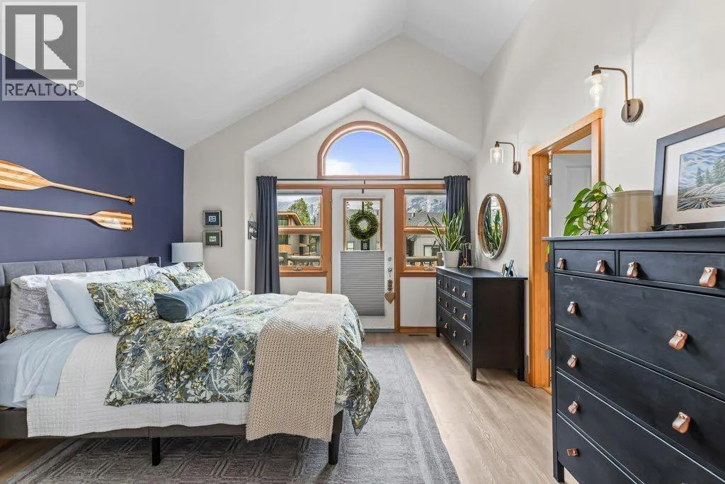 1121 Lawrence Grassi Ridge