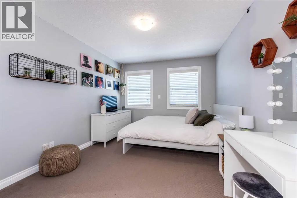 67 Auburn Sound Manor SE