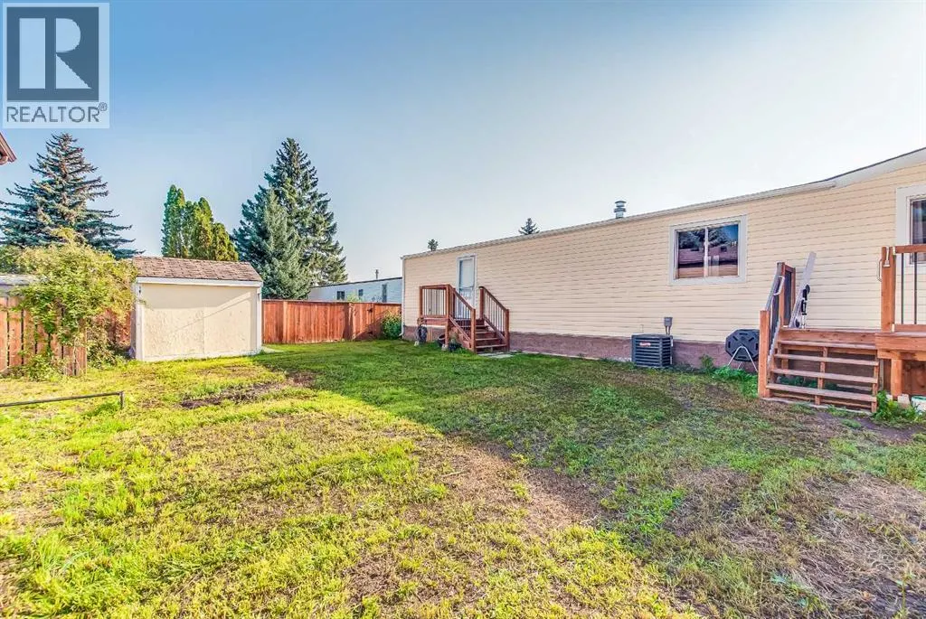 19, 2460 Southview Drive SE