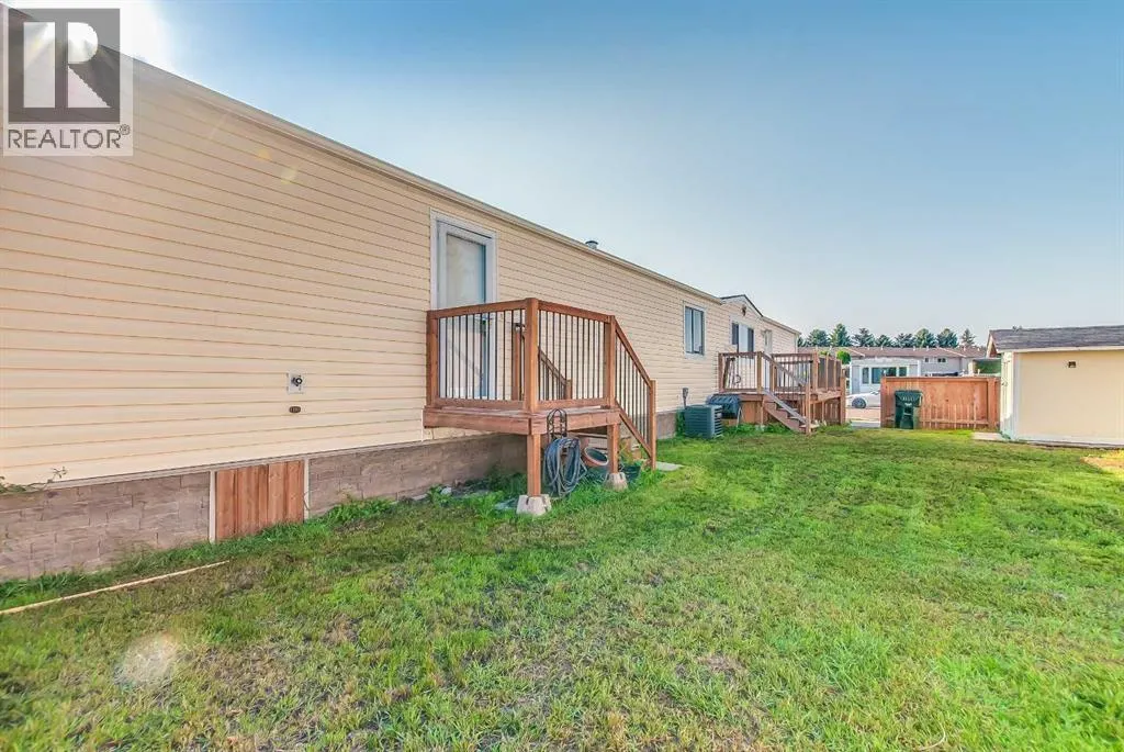 19, 2460 Southview Drive SE