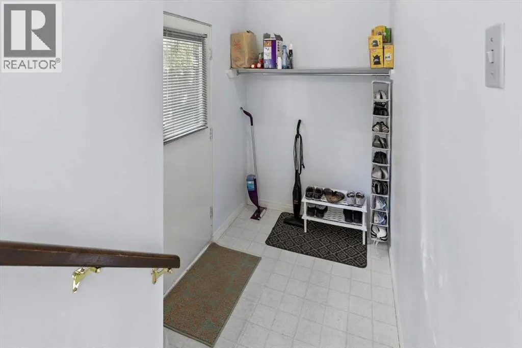3043 Cedar Ridge Drive SW