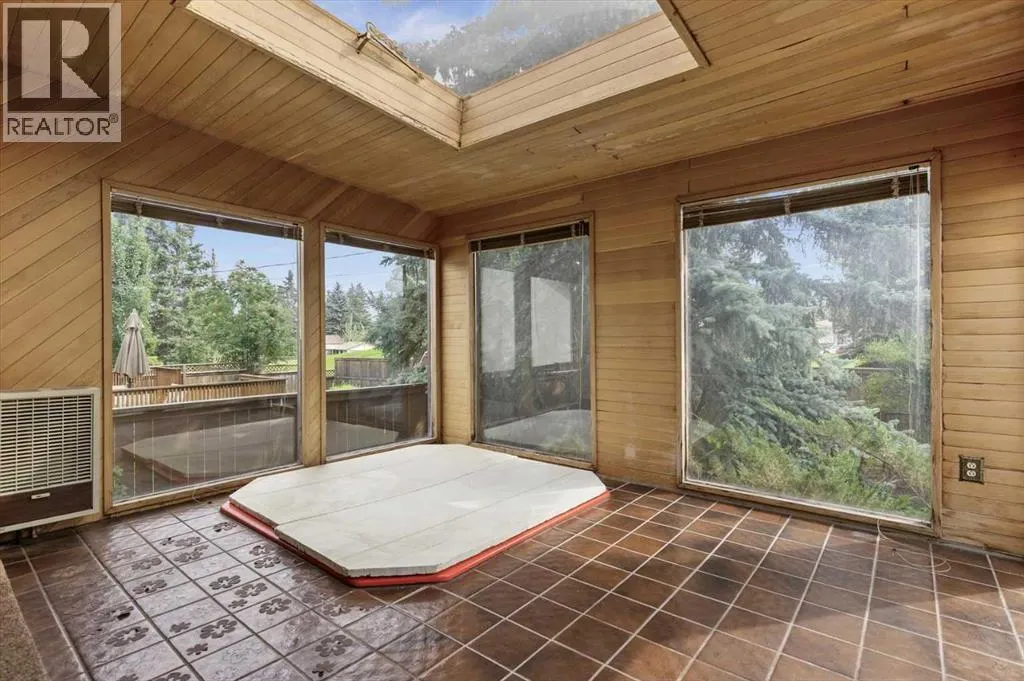 3043 Cedar Ridge Drive SW