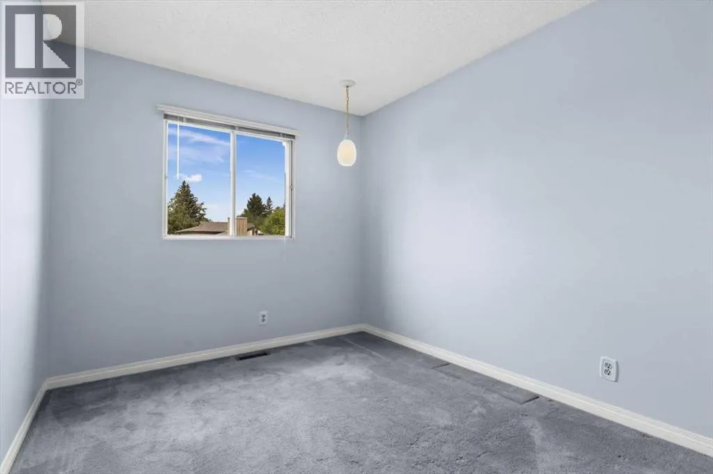3043 Cedar Ridge Drive SW
