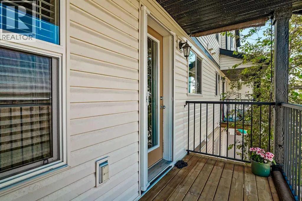 313 Copperpond Landing SE
